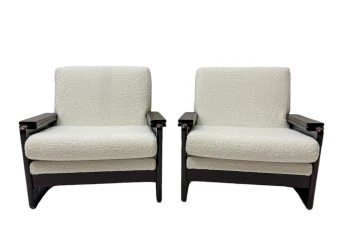 Mid-Century Modern Wenge Lounge Chairs with Bouclé Upholstery, 1970s